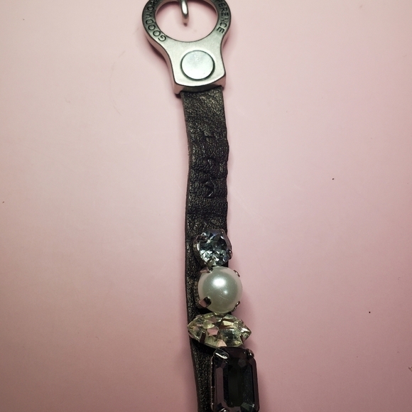 ENCHANTED SINGLE BRACELET - Picture 6 of 10